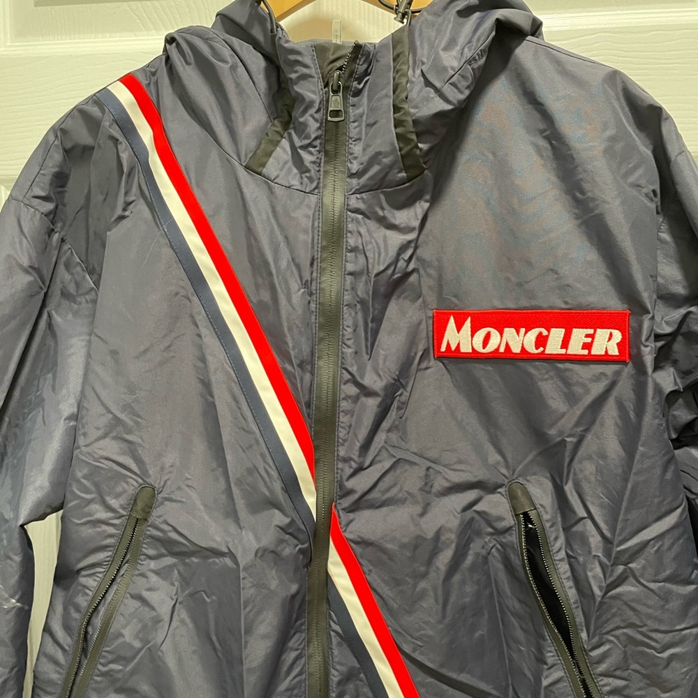 MONCLER Men’s Jacket - Picture 4 of 5
